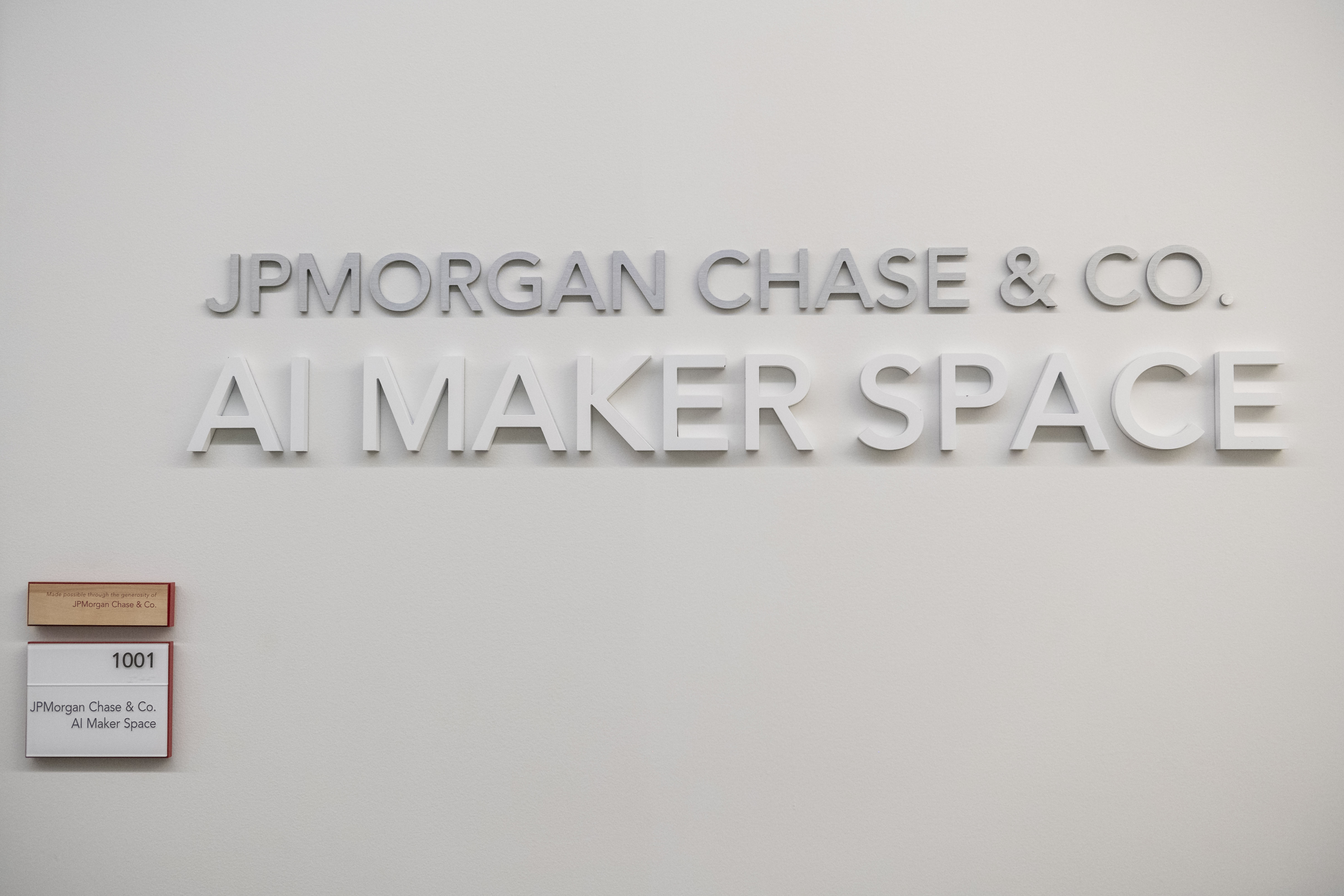 CMU Invites Students To Explore Artificial Intelligence With Opening of JPMorgan Chase & Co. AI Maker Space 